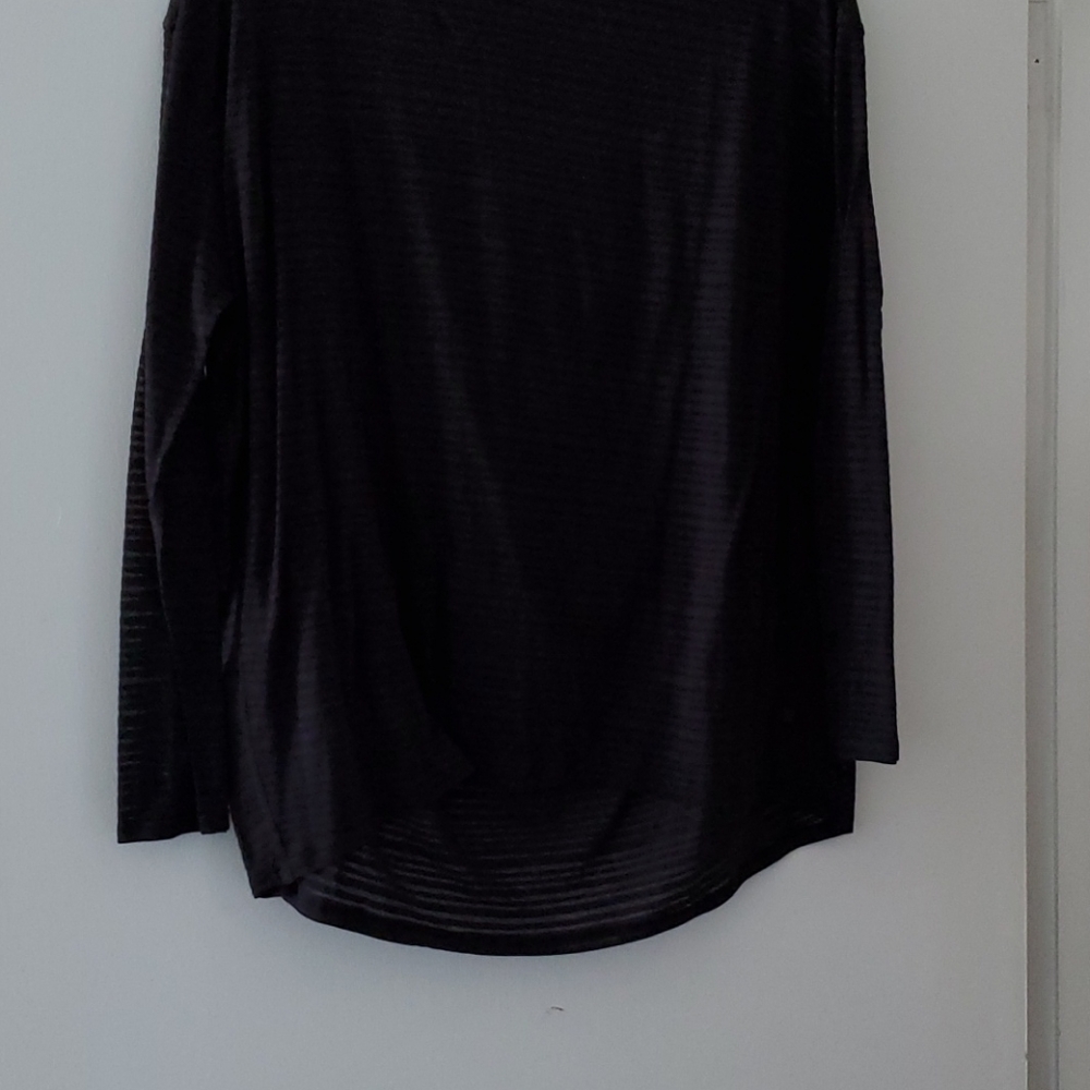 Lululemon Long Sleeve Sheer size 10